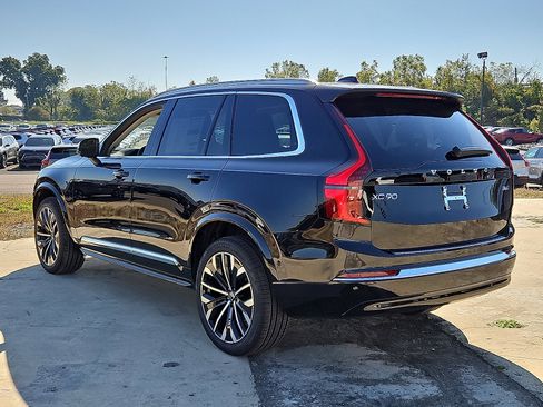 New 2026 Volvo XC90 B6 Plus w/ Protection Package Premier image 4