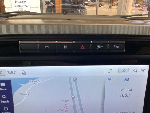 Used 2022 Ford F150 Platinum w/ Equipment Group 701A High AWD/4WD image 60