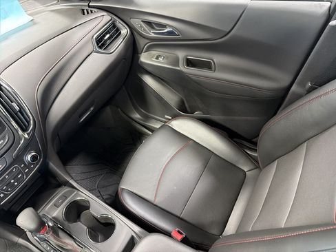 Used 2024 Chevrolet Equinox RS w/ RS Leather Package AWD/4WD image 11