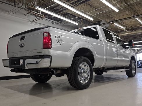 Used 2016 Ford F250 Lariat w/ Chrome Package AWD/4WD image 8
