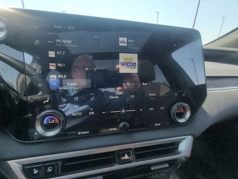 Certified 2025 Lexus RX 350 AWD w/ Convenience Package image 13