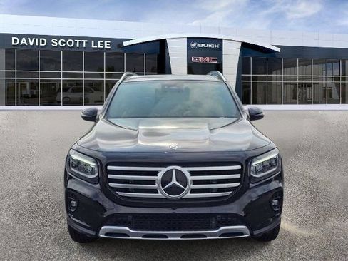 Used 2024 Mercedes-Benz GLB 250 image 2