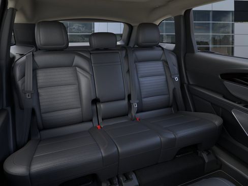 New 2026 Lincoln Nautilus Reserve AWD/4WD image 33