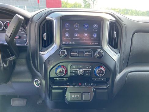 Used 2022 Chevrolet Silverado 1500 LT image 26