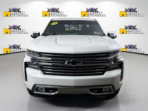 Used 2019 Chevrolet Silverado 1500 High Country image 2
