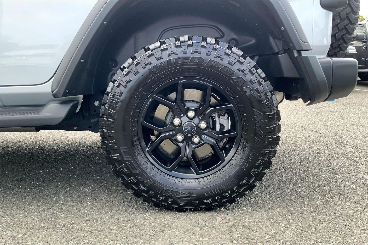 Certified 2024 Jeep Wrangler Unlimited AWD/4WD image 10