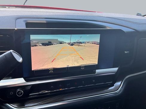 Used 2022 Chevrolet Silverado 1500 LT RWD image 26