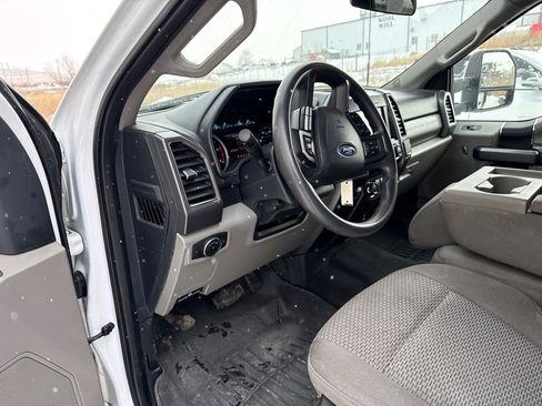 Used 2022 Ford F350 XLT image 16