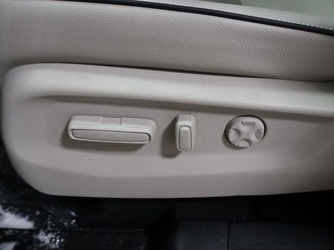 New 2026 Honda Odyssey Touring image 12