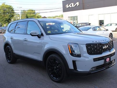 Used 2022 Kia Telluride SX w/ SX Prestige Package AWD/4WD image 1
