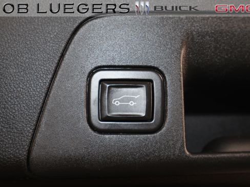 Certified 2021 Buick Envision Avenir image 24