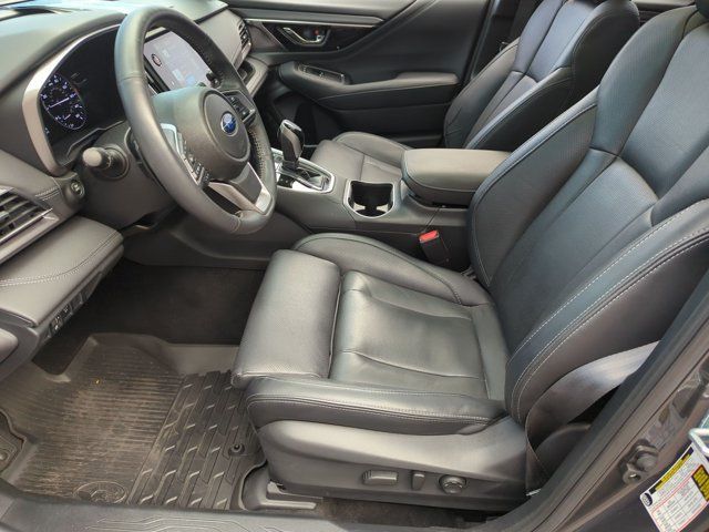 Used 2025 Subaru Outback Touring w/ Popular Package #2 AWD/4WD image 16