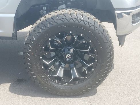 Used 2025 Ford F150 XLT w/ Equipment Group 301A Standard AWD/4WD image 9