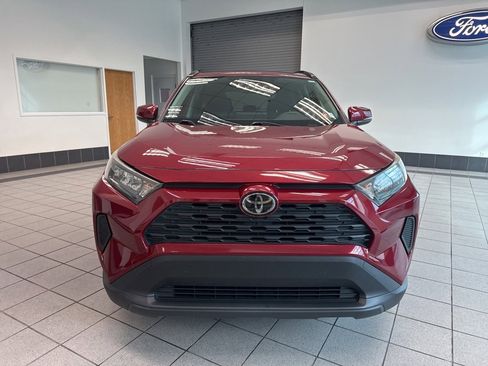 Used 2019 Toyota RAV4 LE image 7