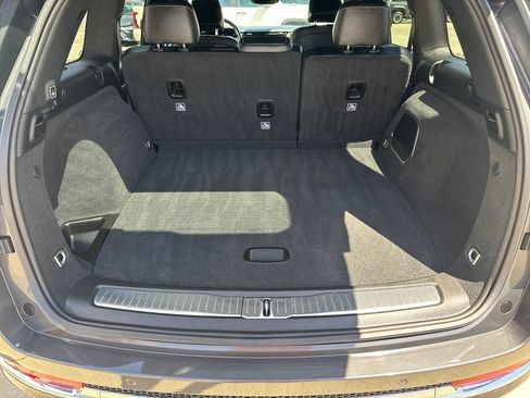 Used 2022 Jeep Grand Cherokee Overland AWD/4WD image 24