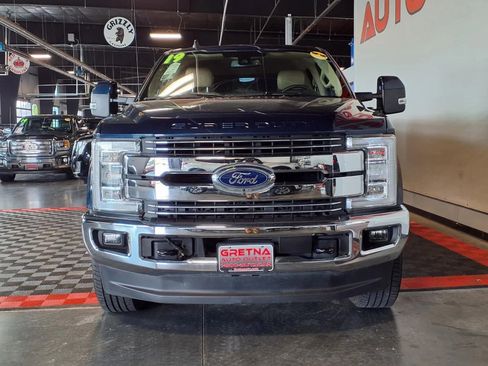 Used 2019 Ford F350 Lariat w/ Lariat Ultimate Package AWD/4WD image 2