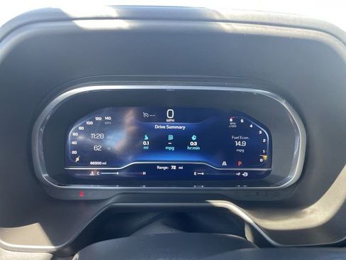 Used 2024 Chevrolet Tahoe LT RWD image 11