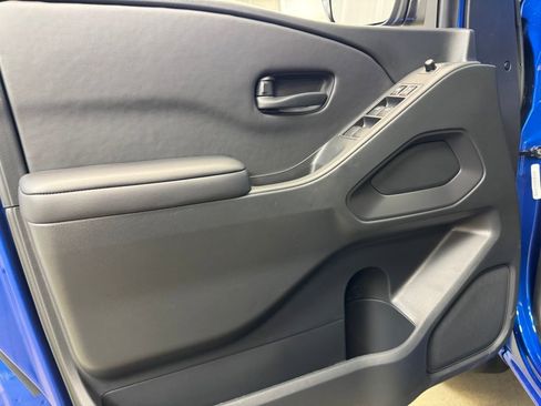 New 2026 Nissan Frontier SV w/ All-Weather Content Package AWD/4WD image 9