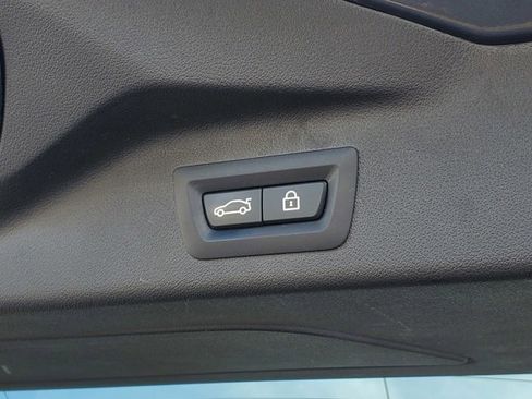 Used 2020 BMW X7 xDrive40i w/ Premium Package image 30