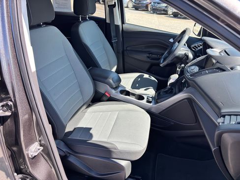 Used 2016 Ford Escape SE w/ Equipment Group 201A image 23