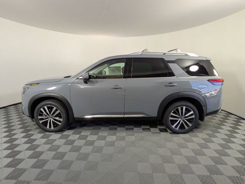 New 2025 Nissan Pathfinder Platinum w/ Cargo Package image 31