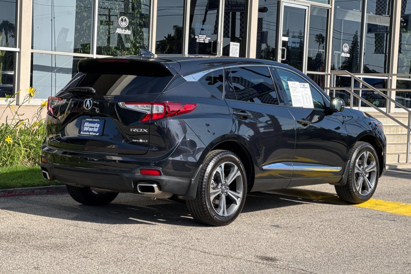 Used 2023 Acura RDX w/ Advance Package AWD/4WD image 4