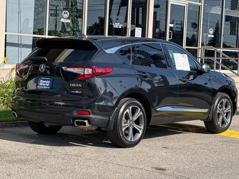 Used 2023 Acura RDX AWD w/ Advance Package image 4
