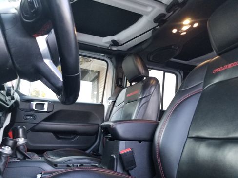 Used 2021 Jeep Wrangler Unlimited Rubicon w/ Dual Top Group image 30