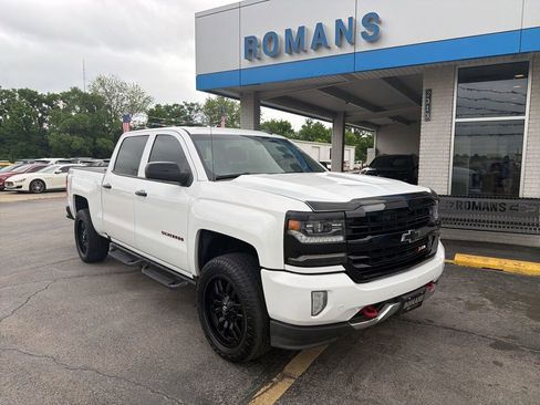 Used 2018 Chevrolet Silverado 1500 LTZ Z71 w/ Redline Edition AWD/4WD image 1