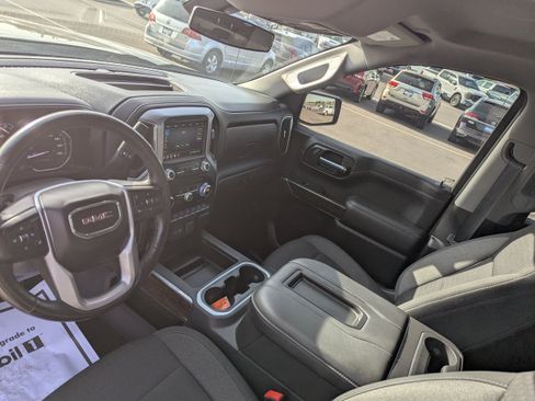 Used 2020 GMC Sierra 1500 Elevation w/ Elevation Value Package AWD/4WD image 13