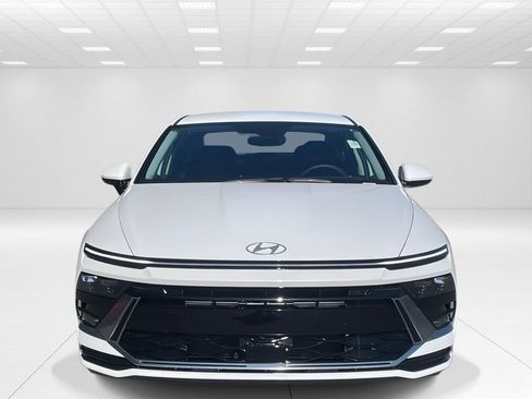 New 2026 Hyundai Sonata SEL image 2
