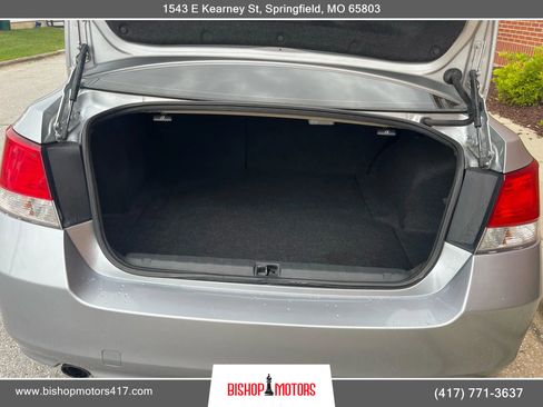 Used 2013 Subaru Legacy 2.5i Premium w/ All-Weather Pkg image 13