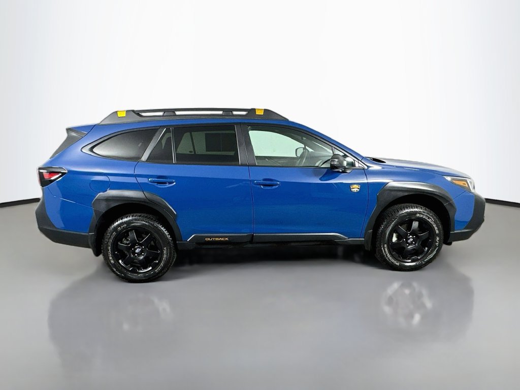 Used 2025 Subaru Outback Wilderness w/ Wilderness Package AWD/4WD image 7