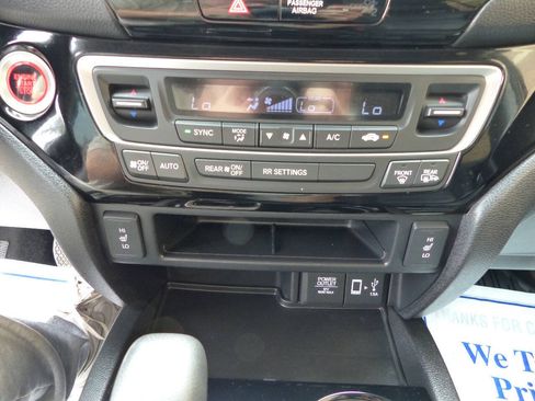 Used 2018 Honda Ridgeline RTL-E image 34