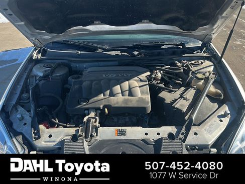 Used 2015 Chevrolet Impala LT image 1