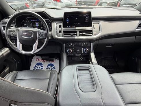Used 2021 GMC Yukon XL SLT AWD/4WD image 33