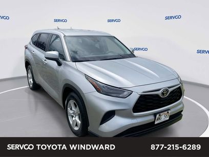 Used 2023 Toyota Highlander LE