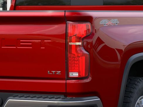 New 2026 Chevrolet Silverado 2500 LTZ w/ LTZ Convenience Package AWD/4WD image 15