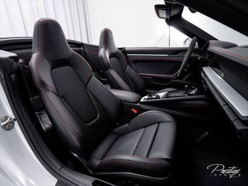 Used 2026 Porsche 911 GTS image 38