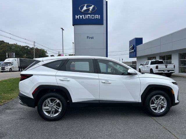 Certified 2026 Hyundai Tucson SE AWD/4WD image 2