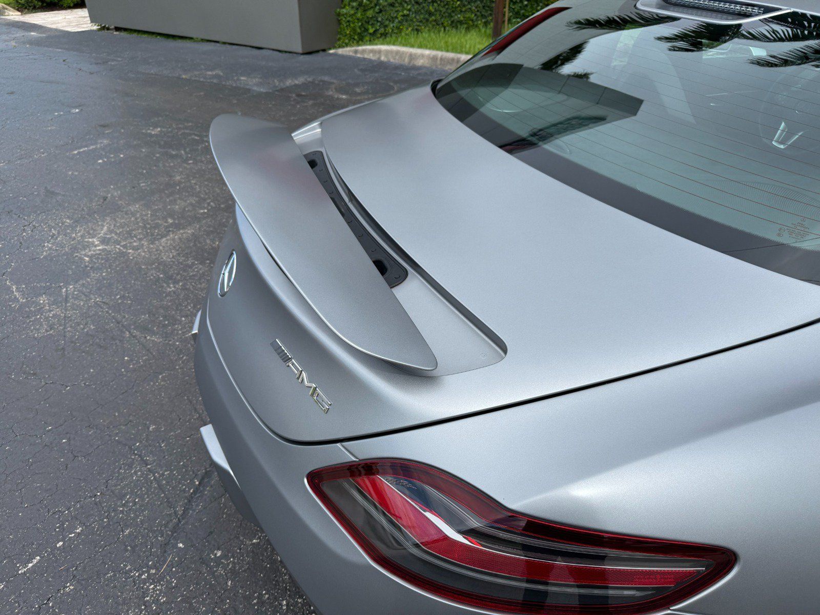 Used 2012 Mercedes-Benz SLS AMG Coupe image 21