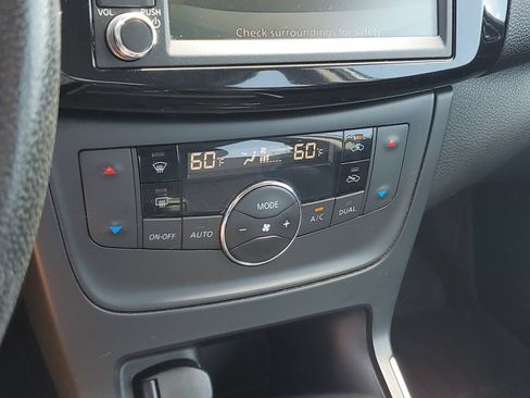 Used 2019 Nissan Sentra SV FWD image 27