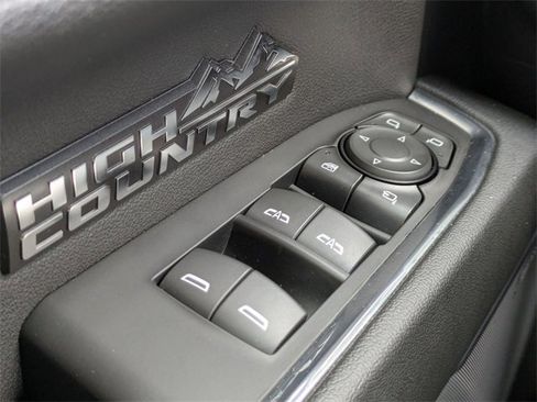 Used 2023 Chevrolet Silverado 1500 High Country w/ High Country Premium Package image 27
