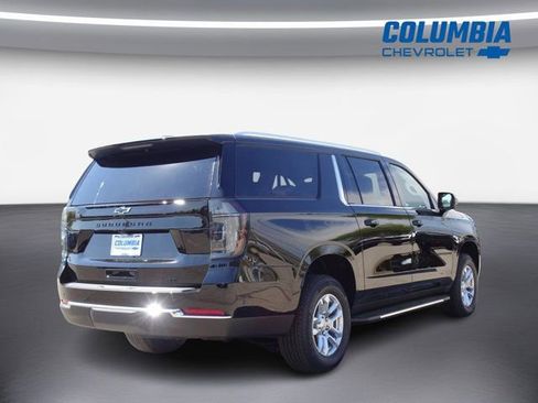 New 2026 Chevrolet Suburban LT w/ Comfort Package image 2