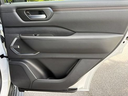 New 2026 Nissan Armada Platinum AWD/4WD image 20
