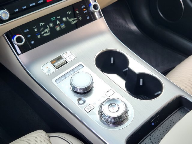 Used 2026 Genesis GV70 2.5T Advanced AWD/4WD image 16