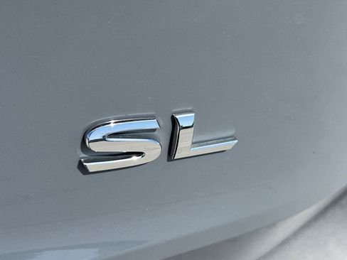 Used 2023 Nissan Rogue SL w/ SL Premium Package FWD image 5