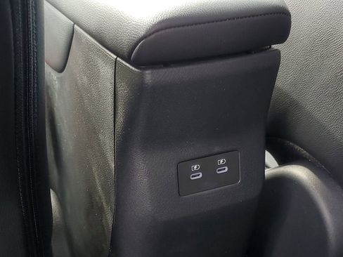 New 2025 Nissan Kicks SR image 27