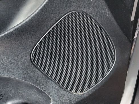 Certified 2018 Dodge Grand Caravan SXT w/ Driver Convenience Group image 30