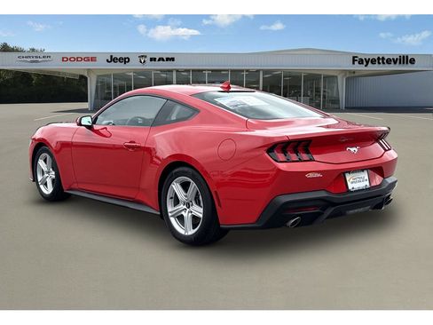 Used 2026 Ford Mustang Premium RWD image 5